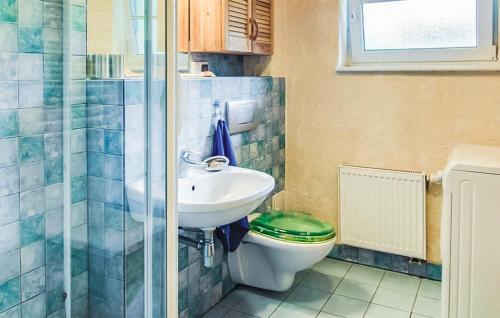 Two-Bedroom Holiday Home image 2