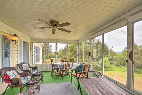 Finger Lakes Retreat with Sunroom, Fire Pit and BBQ! in Himrod, USA