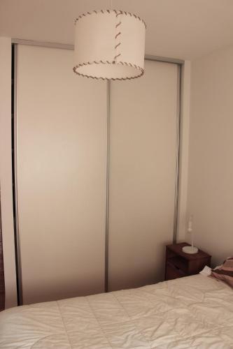 One-Bedroom Apartment image 3