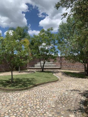 Villa Quinta Lomas casa completa con aéreas verdes