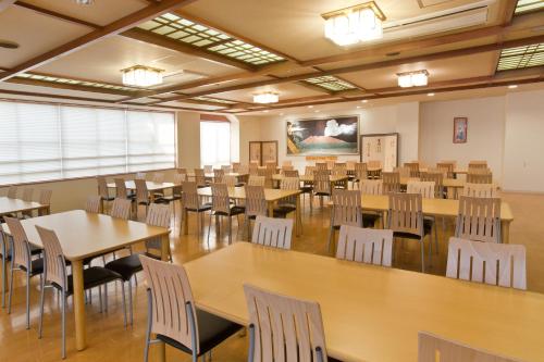 Japanese-Style Room (10 Tatami)