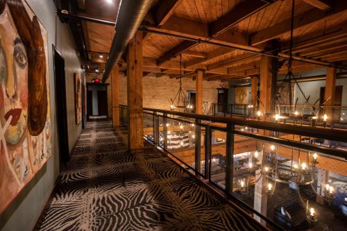 Sadržaji, The Iron Horse Hotel in Milwaukee (WI)