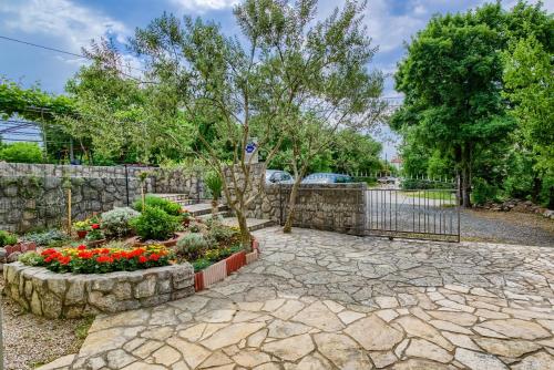 Apartments and rooms with parking space Kraljevica - 17589 - image 7