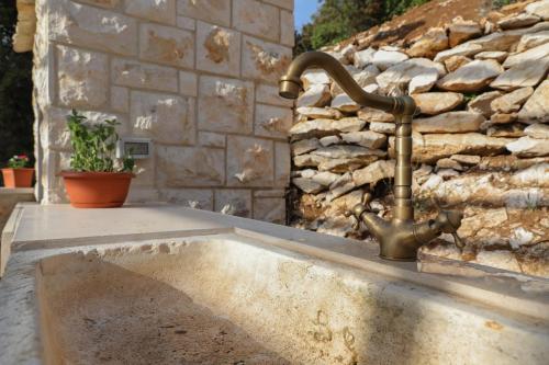 Secluded fisherman's cottage Cove Prapratna - Prapatna (Brac) - 17608 - image 12