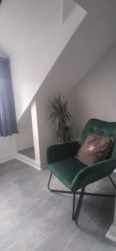 Up Stairs Double Apartment Innishannon Mariners Rest