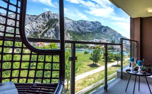 Apartment Omis 17677b - image 5