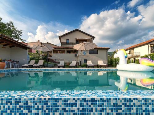 Family friendly apartments with a swimming pool Roc (Central Istria - Sredisnja Istra) - 17942 - Apartment - Roč