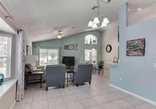 Lovely Home in Southern Dunes Golf & Country Club Gated Community in Haines City, USA