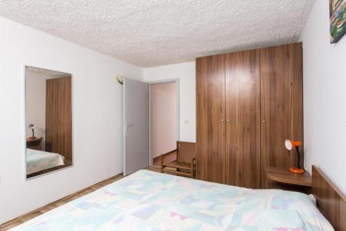Family friendly seaside apartments Dingac - Borak Peljesac - 18060 - image 7
