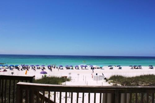 Anchors Townhomes 5 - main image