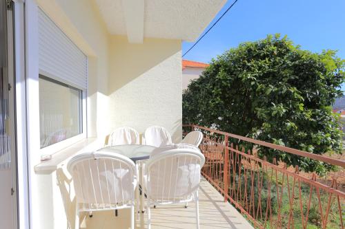Two-Bedroom Apartment with Terrace image 5
