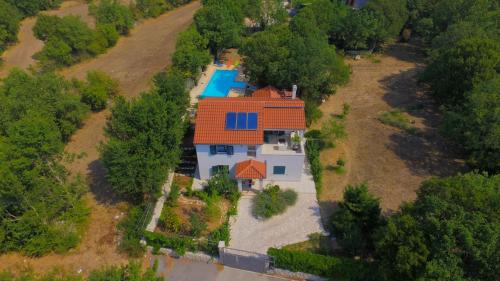 Family friendly house with a swimming pool Bisko, Zagora - 18181