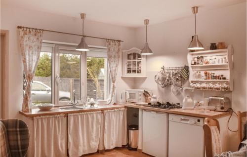 Nice Home In Mscice With Lake View