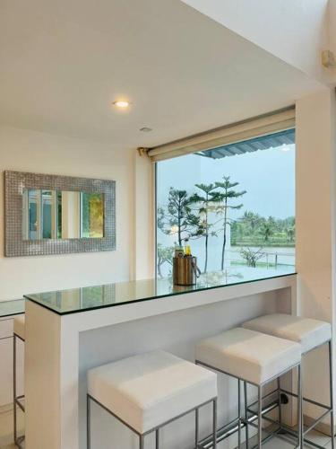 Contemporary 4BHK Villa with Pool near Candolim photo