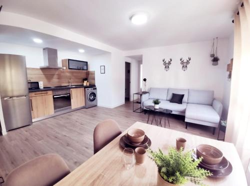  Apartamento Collarada, Pension in Jaca bei Badaguás