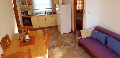Two-Bedroom Apartment with Terrace image 2