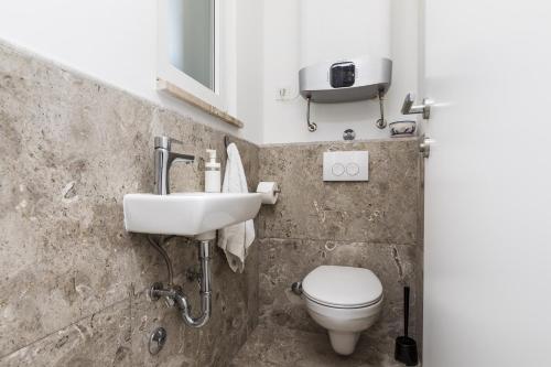 Apartments by the sea Mali Losinj Losinj - 18406 - image 14