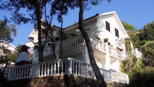 Apartments by the sea Basina, Hvar - 18437