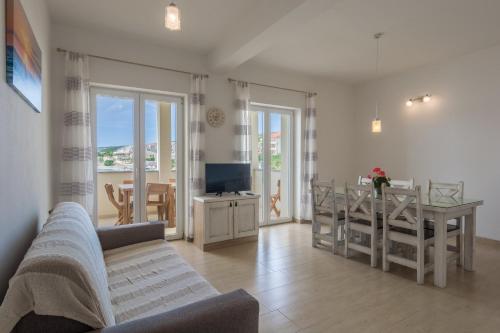 Two-Bedroom Apartment with Balcony and Sea View