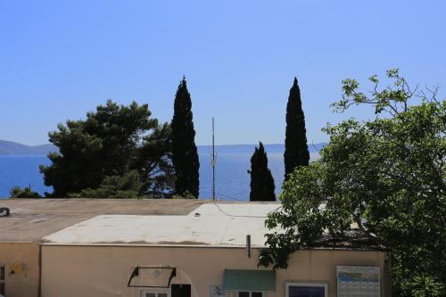 One-Bedroom Apartment with Balcony and Sea View image 10