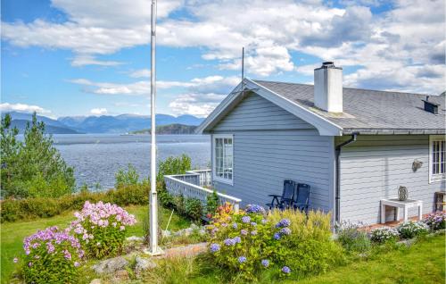 Viesnīcas āriene, 3 Bedroom Beach Front Home In Jondal in Jondal