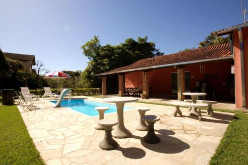 Piscina e muito lazer em linda Chacara, Franca SP