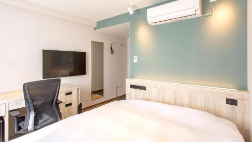 room detail thumbnail 1