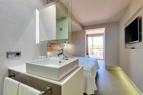 オビデンタル イビサ