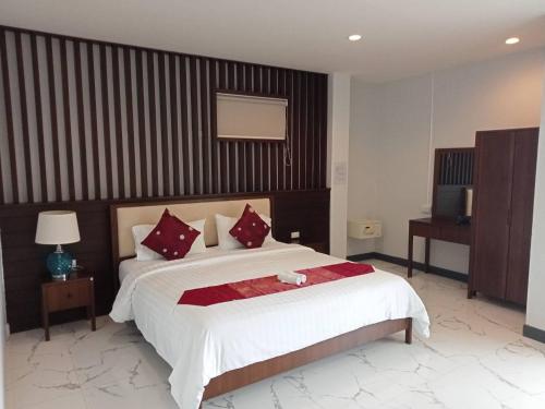 1 queen bed