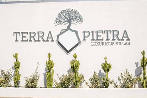 Terra Pietra Luxury Villas & Suites