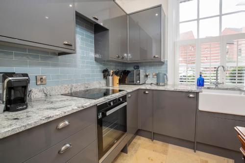 George Street Boutique Apartments - main image