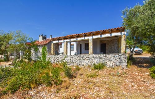 House Mateo - image 3