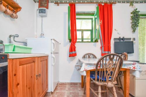 House Happy - image 7