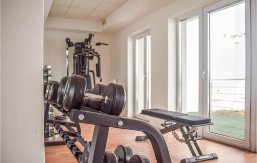 Amazing apartment in Kolobrzeg with 1 Bedrooms - image 8