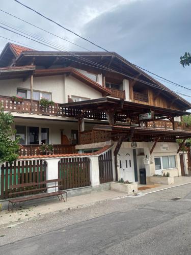 Family Hotel Zdravets · Sofia