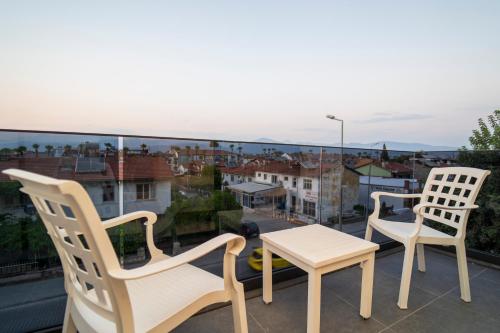Balcony/terrace, Rooms365 in Fethiye