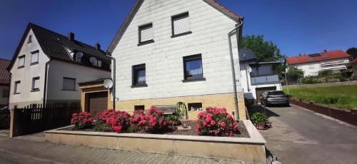 Ferienwohnung Unterm Schloss bei Inge - Apartment - Reichelsheim