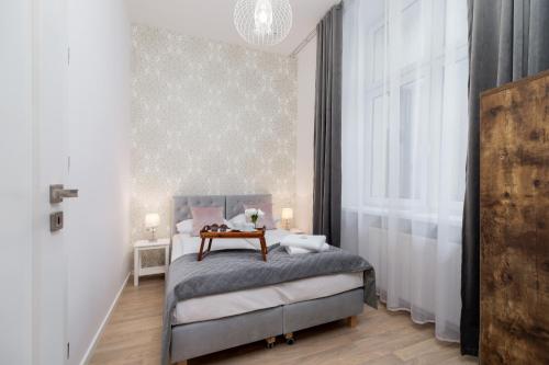 Beautiful Apartments Kraków by Renters