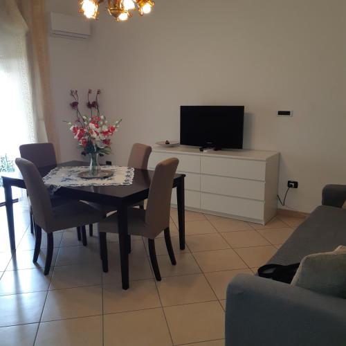  Home Sweet Home, Unterkunft in Battipaglia