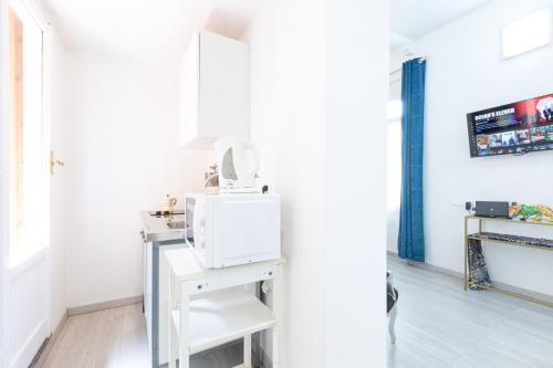 Trastevere Blue King Studio Suite, Rzym (zdjęcie 9)