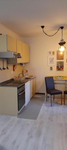 Anna's Home 3