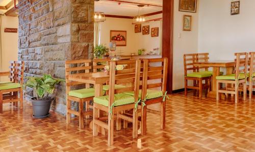 ผับ/เลาจน์, Casa Carrión (Casa Carrion) in เบลิซาริโอ เกเบโด