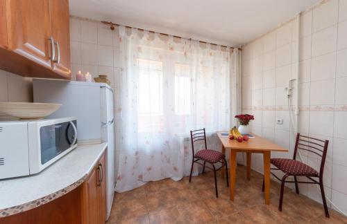 Затишна квартира в центрі Оболоні м Київ (Затишна квартира в центрі Оболоні м Киів) in โอโบลอนสกี