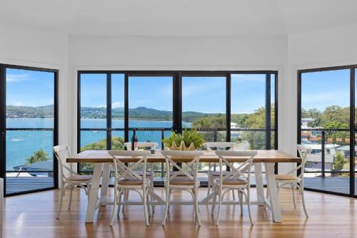 Wanda Point House - pure tranquillity and walk to beach - Port Stephens