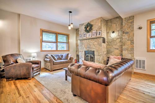 Quiet Long Pond Home on 1 Acre with Deck and Patio! in Long Pond, USA
