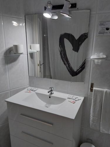 Fürdőszoba, Hotel Cervantes in Mahora