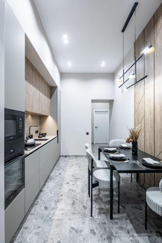 Apartment On Kulisha 28 - image 3