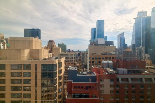 Candlewood Suites NYC -Times Square an IHG Hotel - image 8