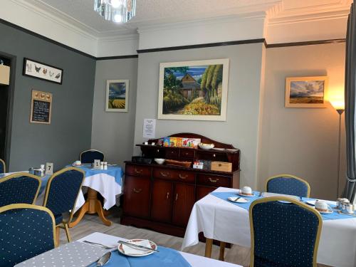 設施, Waverley B & B in 邁恩黑德