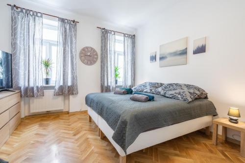  revLIVING Apartments Eggenburg - Garten - Netflix - Disney Plus - Nespresso, Pension in Eggenburg bei Gumping